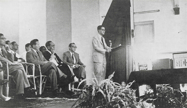 Decolonising RI - 1 Decolonising RI - 1