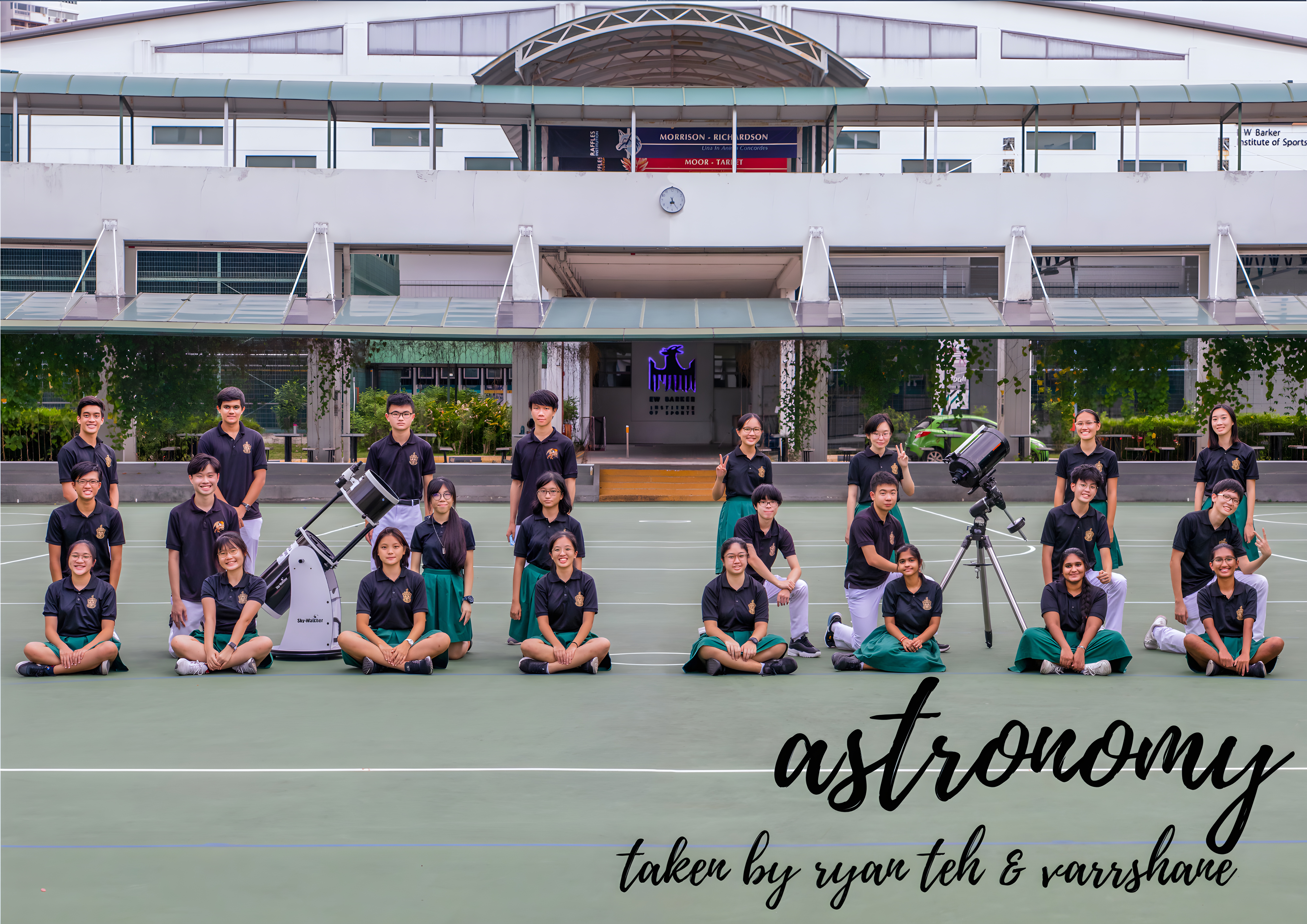 Yearbook 2022 - photo of Year 6 HD